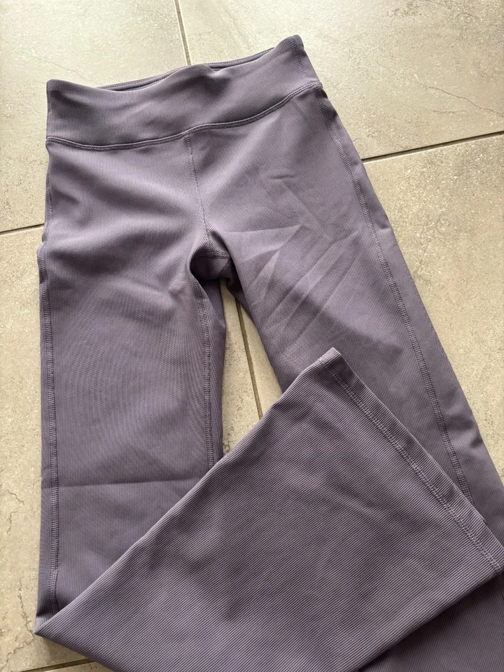 Yogalicious Malva Púrpura Acanalado Acampanado Bootcut Yoga Pantalones Leggings Niñas Grandes 12 Foto 2 de 3