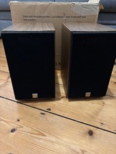 Dali Menuet Bookshelf Speakers - Pair, Walnut