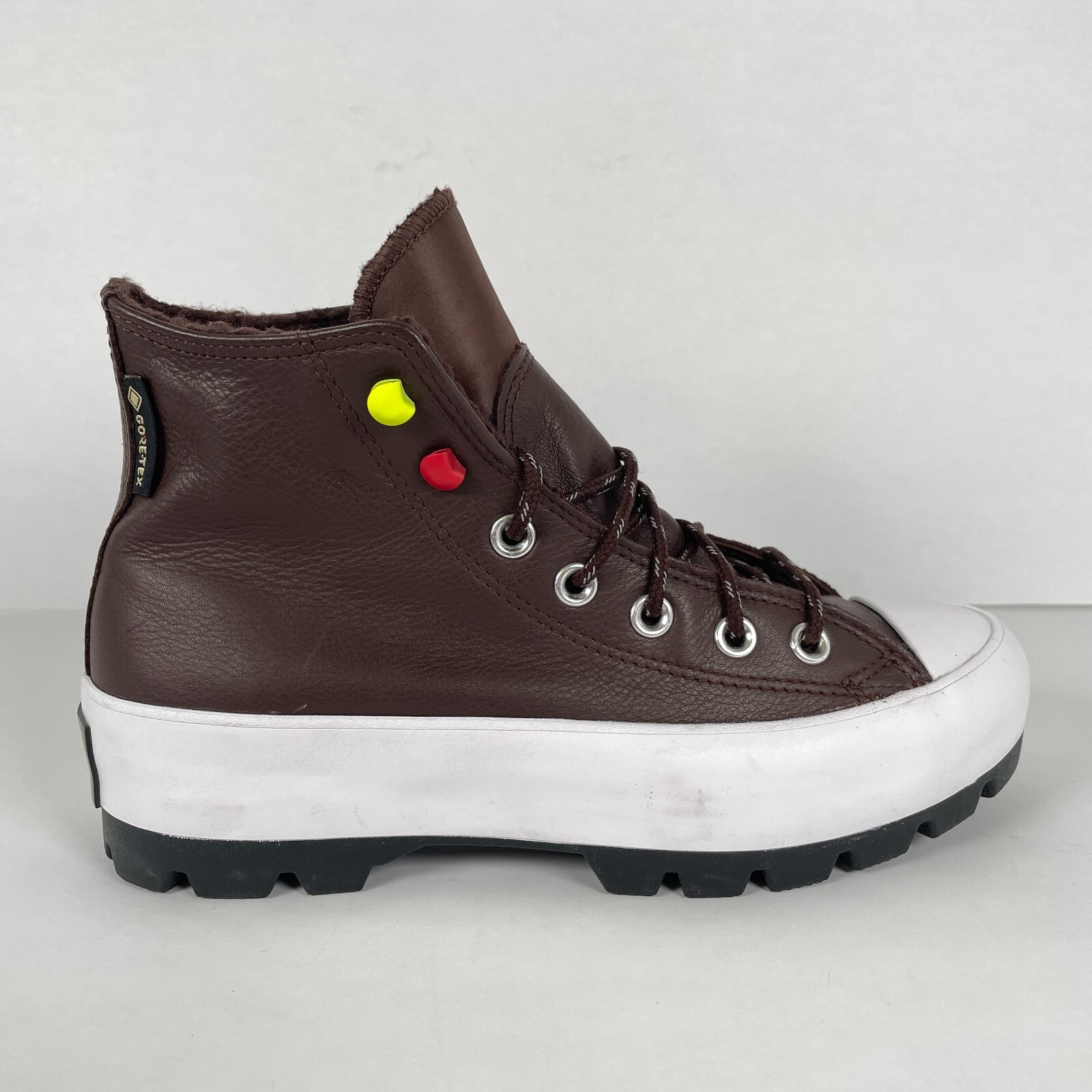 Converse CTAS High Lugged Winter Sneakers Womens Size Brown