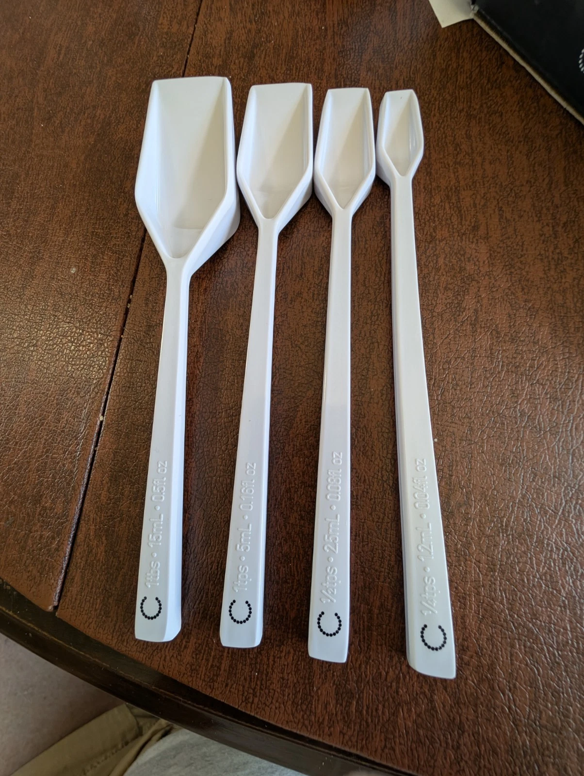 Curtis Stone Made to Measure Measuring Spoons Set 1/4, 1/2, 1 tsp, 1 tbs EUC