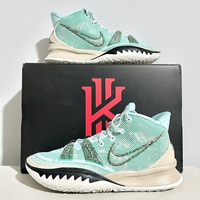 Nike Kyrie 7  Copa  Men s Size 7.5 Women s 9 Cushioned Basketball Shoes
