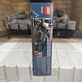 LEGO Advanced Models: Emerald Night (10194)