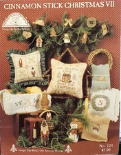 Homespun Elegance Cinnamon Stick Christmas VII #124