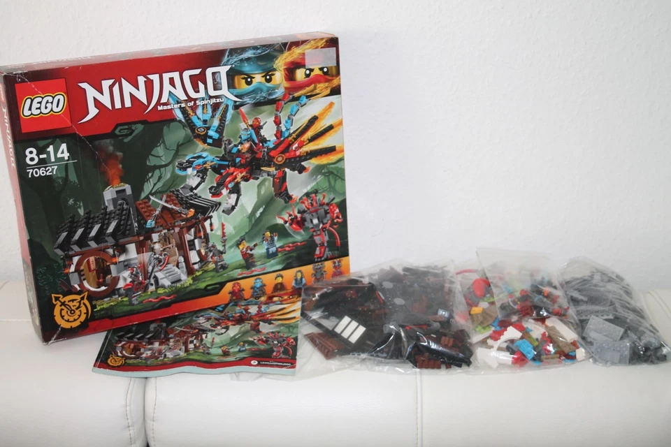 LEGO Ninjago 70627 Dragon's Forge, Foto 2 von 5