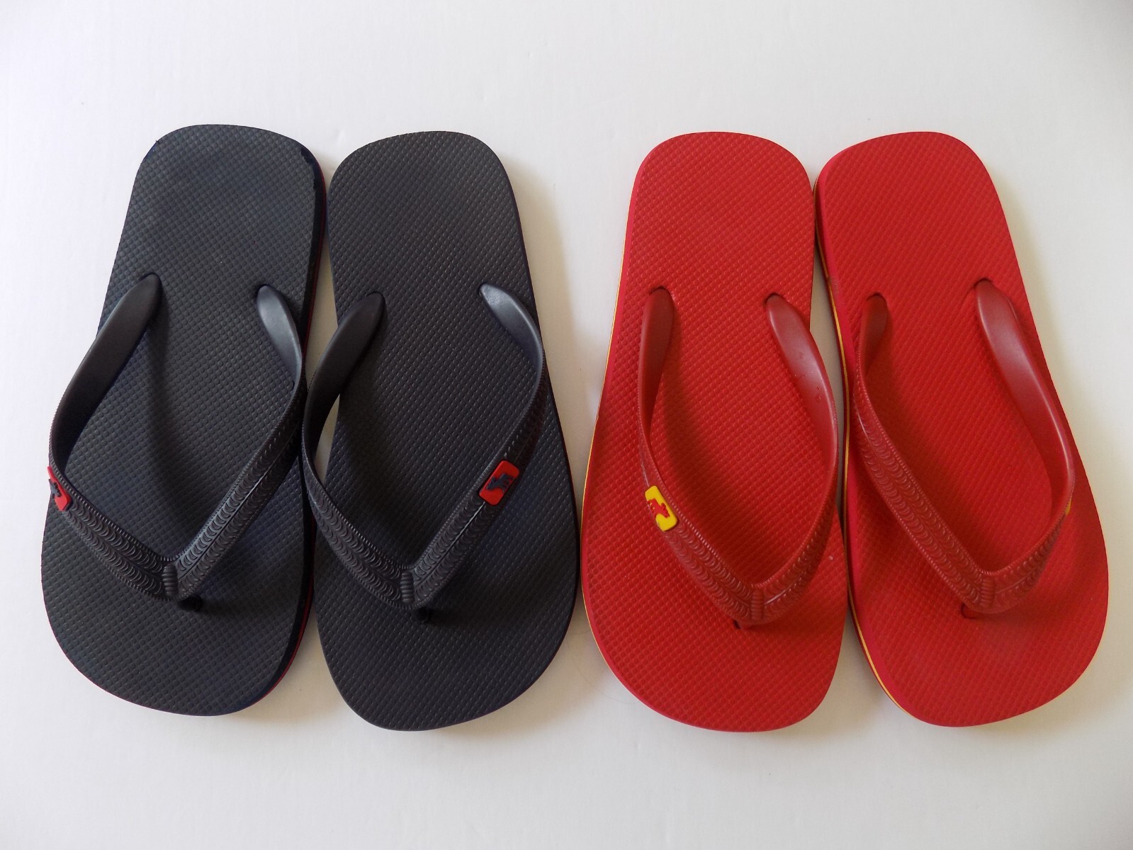 Lot 2 Abercrombie \u0026 Fitch Unisex Rubber 