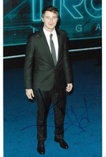 Garrett Hedlund "Tron" autograph signed 20x30 cm picture