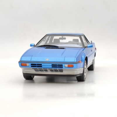 DNA Collectibles 1/18 Subaru XT Turbo 4WD 1985 Blue DNA000069
