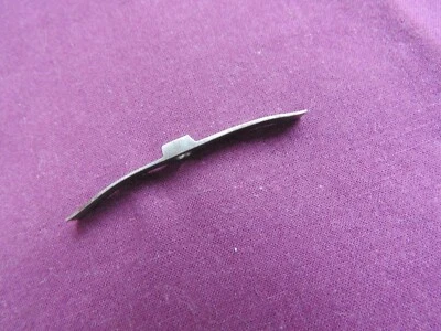RESSORT DE RENVOI / FREIN POUR ROUE COMTOISE MOREZ HORLOGE CLOCK UHR MOUVEMENT - Photo 1/4