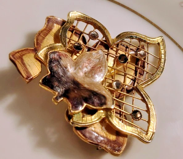 Broche de Otoño Hoja Esmaltada De Colección Kenneth Cole KC Topacio Amarillo Estrás 2.25" Foto 2 de 4