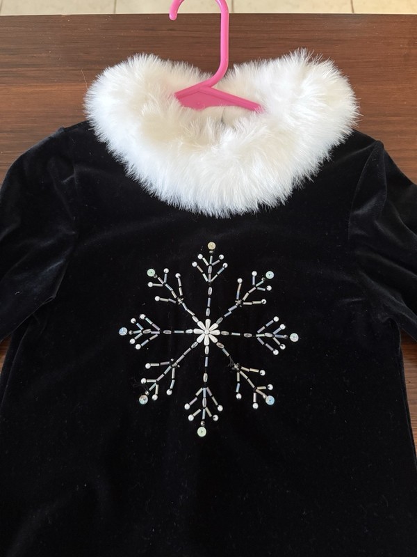 Winter Snow Ball Dress. Size 6. By Bonnie Jean