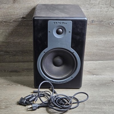 Single M-Audio Studiophile BX8a Deluxe 8'' Woofers Bi-Amp Powered Studio Speaker