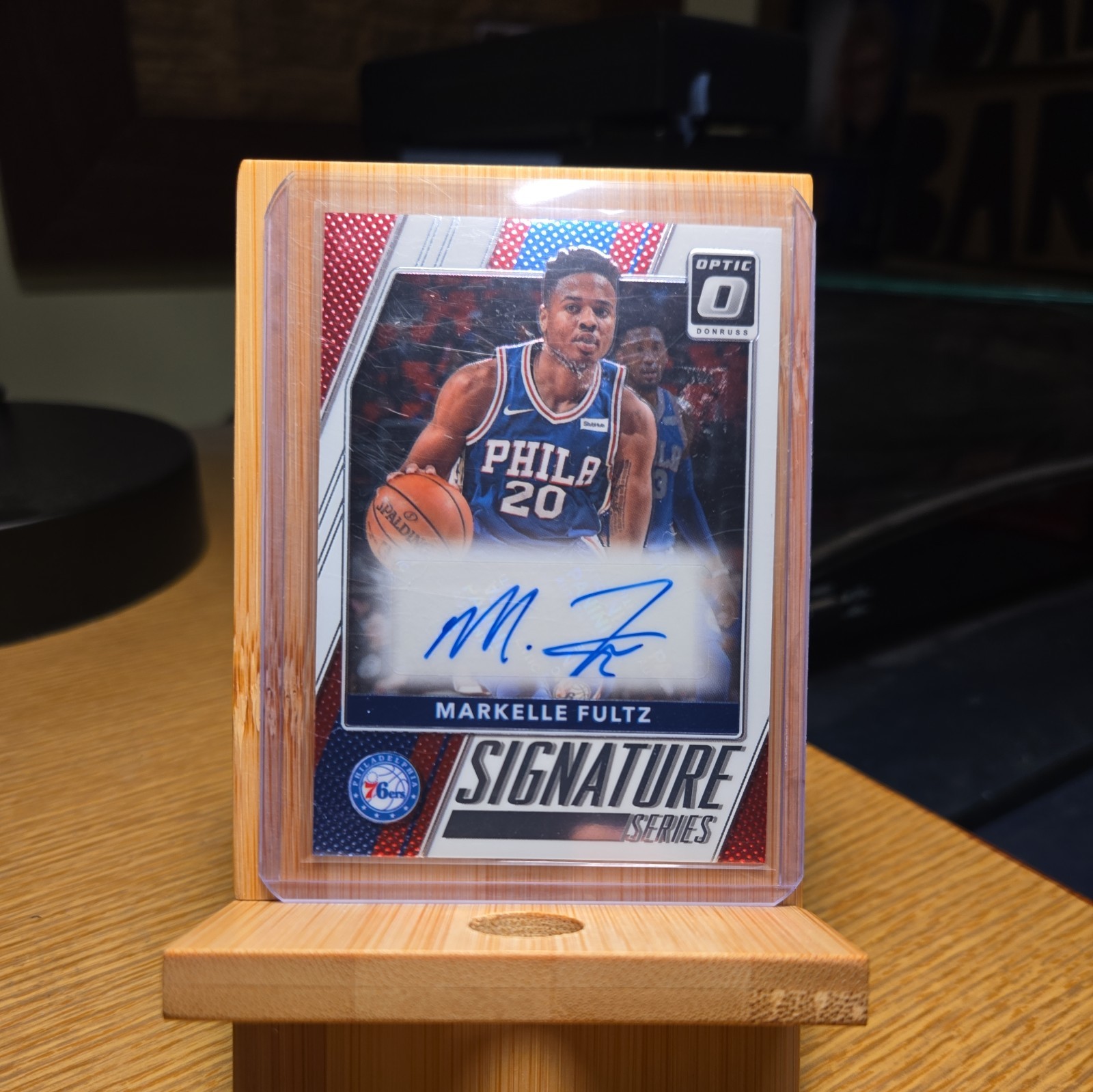 2017-18 Panini Donruss Optic Markelle Fultz Signature Series #17 RC Auto 76ers