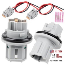Front Turn Signal Indicator Light Socket Holder with Wiring Harness Connector