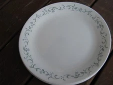 6 pcs Corelle Plates Used Vintage Break & Chip Resitant Corelle Vitrelle USA