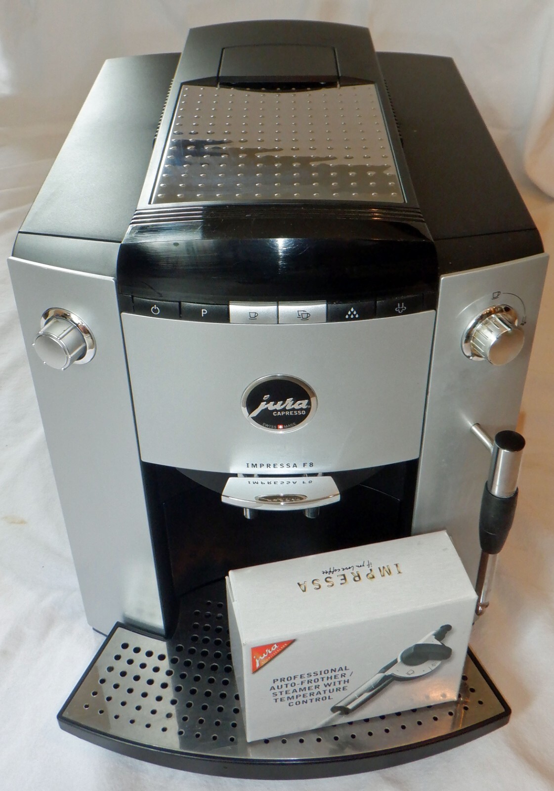 Jura Impressa F8 Super Automatic Espresso Machine, Model: 13