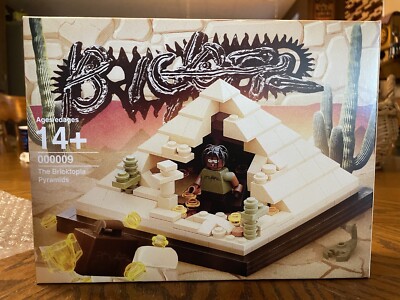 Thecanvasdon BRICKTOPIA Set Travis Scott Play Set Brick Figure (Ships ASAP!)