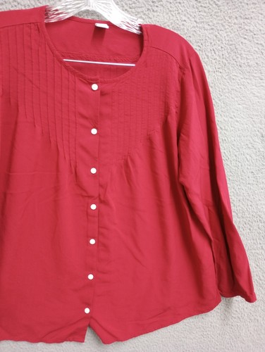 Old Navy Button Front Shirt Womens Medium Red Blouse Long Sleeve Round Neck - Picture 6 of 11