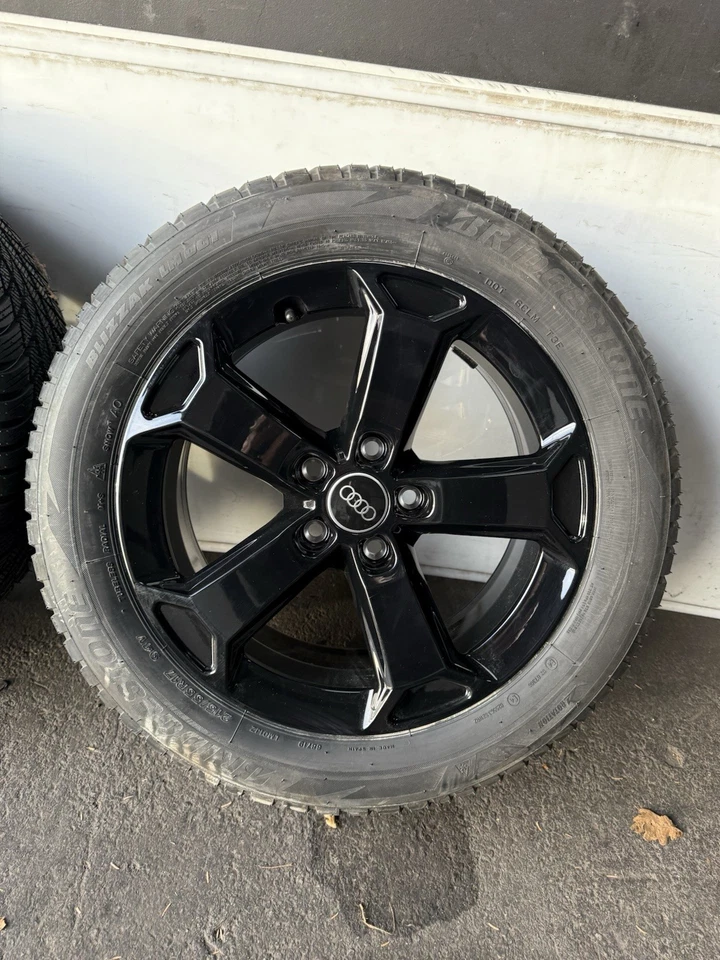 4x Winter Räder Audi 81A071497AAX1 Q2 A4 Q3 Passat 215 55 R17 Bridgestone NEU - Bild 3 von 4