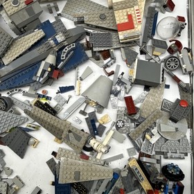 LEGO Star Wars: X-Wing Starfighter (9493) & Other Star Wars Sets MIXIED LOT LBS