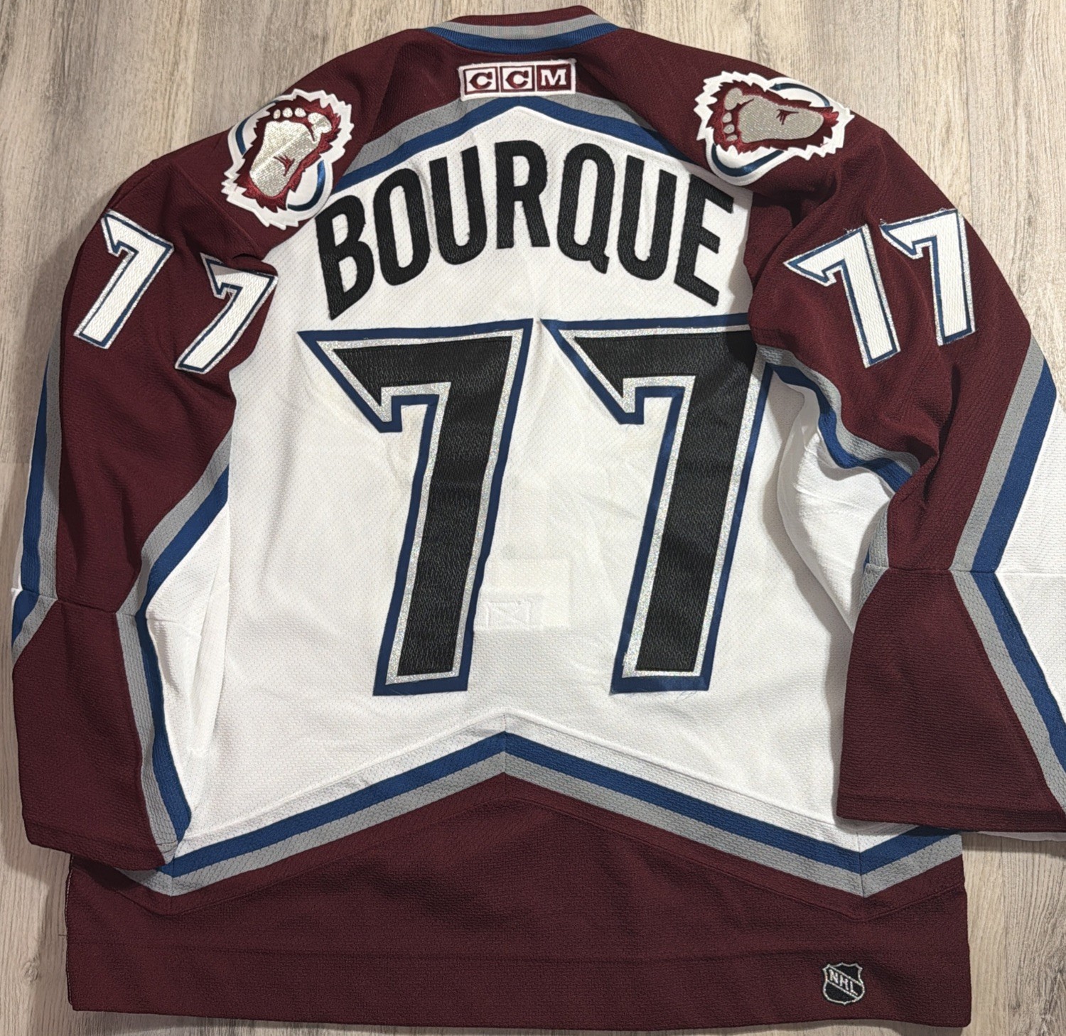 Ray Bourque #77 Colorado Avalanche NHL Hockey CCM White Jersey Size 52 / 2XL