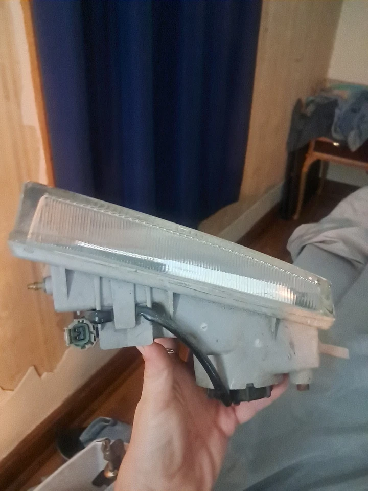 LUZ ANTINIEBLA DERECHA NISSIN P11 O INFINITI I30 1996-1999 OEM PASAJERO Foto 2 de 4