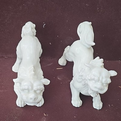 Fitz and Floyd Blanc de Chine Foo Dogs, Pair