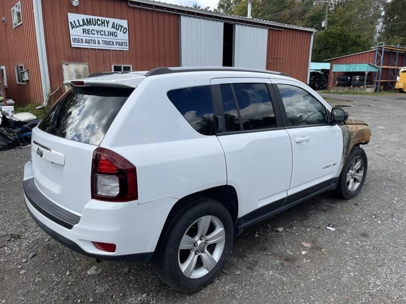 Portaequipajes Jeep Compass 2007-2017 sin travesaños negro/Sivler PC: PW7 50413 Foto 3 de 4