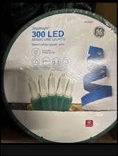 GE StayBright 300-Count 74.5-ft Warm White LED Miniature Christmas String Lights