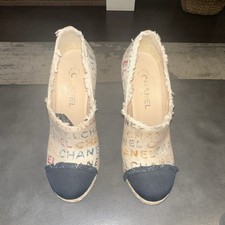 CHANEL Multicolor Cotton Logo Closed Toe Stiletto Pumps Women's US 8.5 B Rare