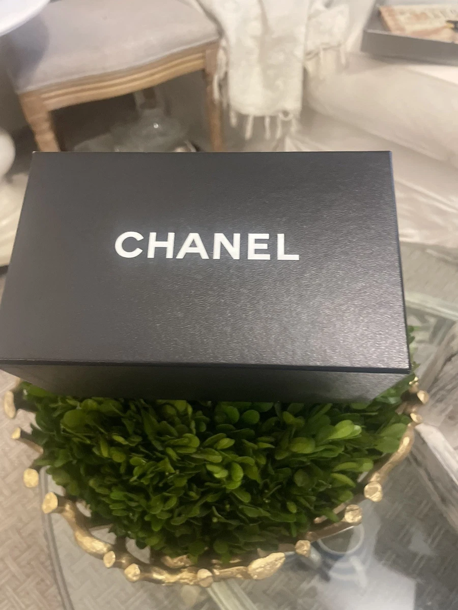 CHANEL Eyeglass Cases & Storage for sale | eBay display picture 3
