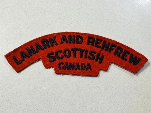WW2 LANARK & RENFREW SCOTTISH CANADA Military Army Shoulder Title Badge