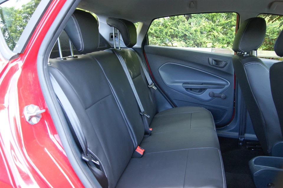 FORD FIESTA EDGE BLACK LEATHERETTE CAR SEAT COVERS - High Quality - Imagem 3 de 4