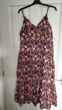 ladies dresses size 20 pre owned