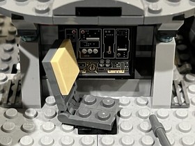 LEGO Star Wars: Millennium Falcon (75105)