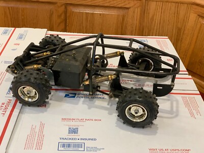 Vintage Thunder Tiger RC Silver Fox Gold Edition 4WD Nitro Buggy 1:8 Roller