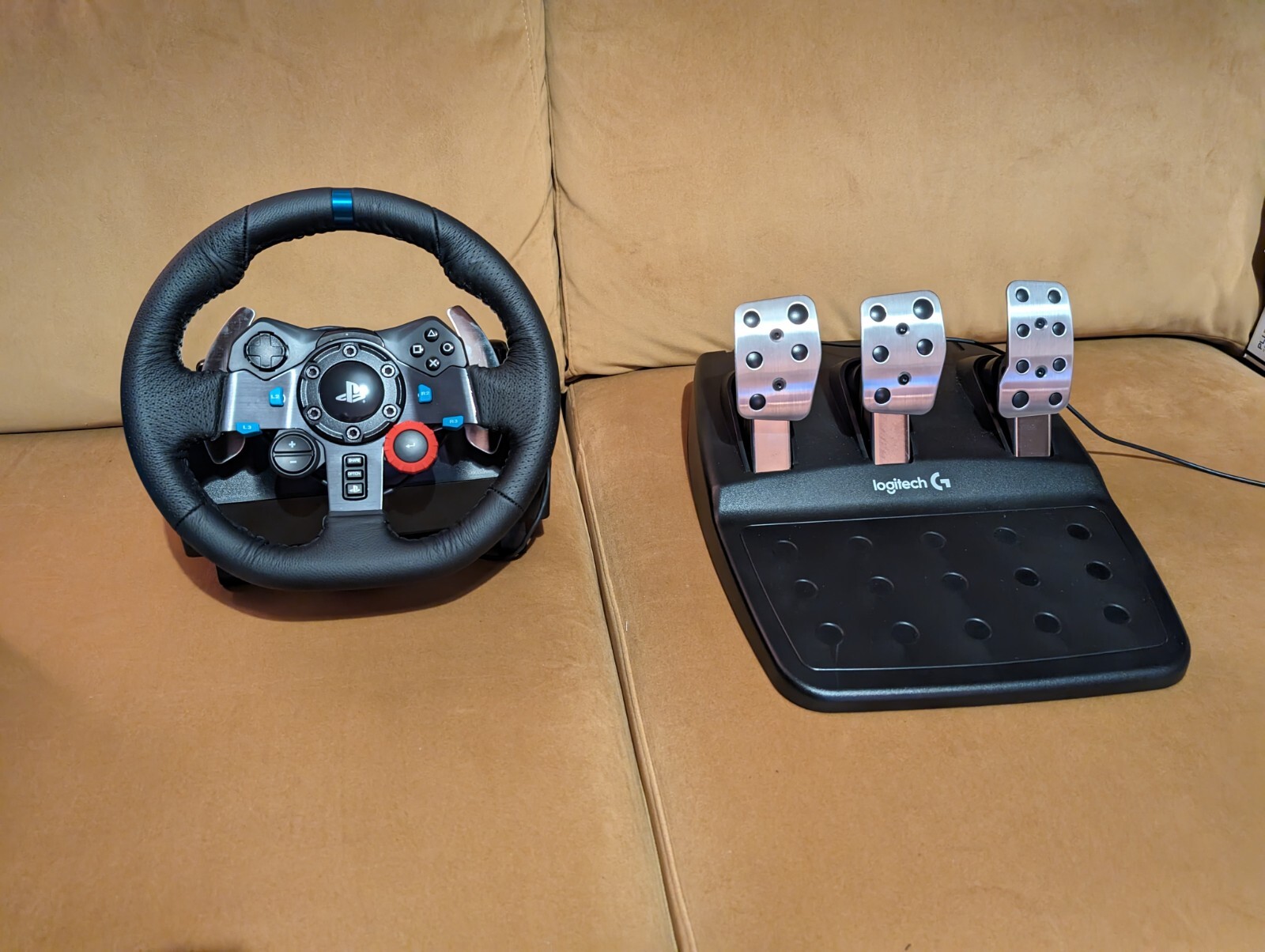 Logitech G29 PlayStation Steering wheel, Pedals & Shifter Complete Set
