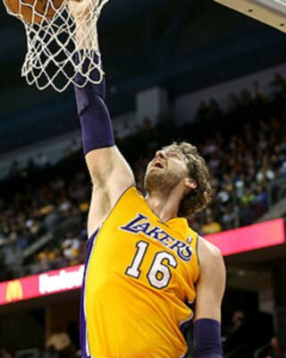 PAU GASOL 8X10 PHOTO LOS ANGELES LAKERS LA BASKETBALL NBA DUNK
