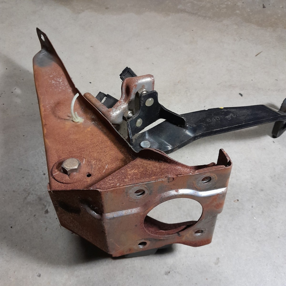 84-86 Nissan 300ZX Z31 Manual Gas + Brake Pedal Assemblies