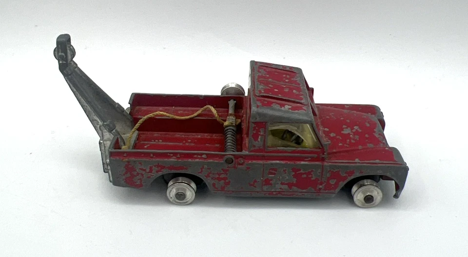 Corgi Toys Land Rover 109 W.B. Tow Truck Red Diecast Britain Vintage - Image 3 of 4