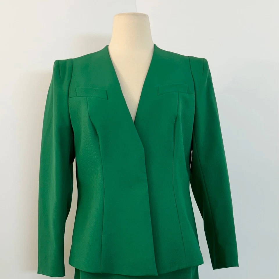Falda Traje Blazer Escada Verde 2 Piezas Mezcla Lana Verde | Talla 38 y 40 (US 8-10) Foto 3 de 4