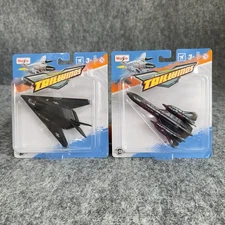Lots of 2 Maisto Tailwinds USAF Stealth Jets SR-71 Blackbird & Nighthawk F-117