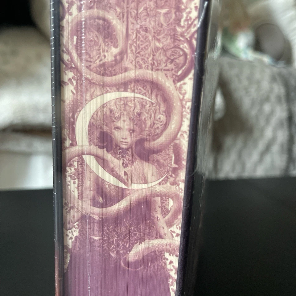 Crescent City GERMAN Edition Sprayed Edges By Sarah J. Maas - Image 3 of 4
