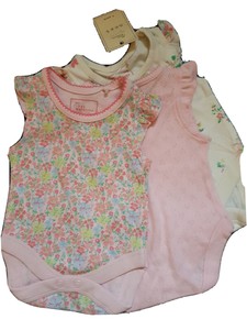 baby girl sleeveless vests