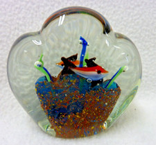 VTG ART GLASS DOUBLE SIDED FISH CORAL REEF AQUARIUM PAPERWEIGHT MURANO STYLE