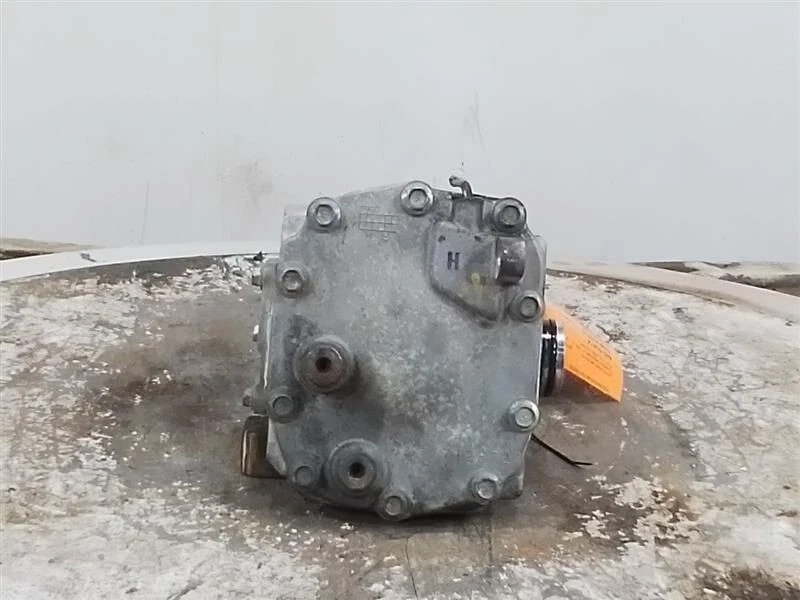 2011-2013 Infiniti M37 Front Differential Carrier Assembly 3.357 Ratio OEM - Изображение 3 из 4