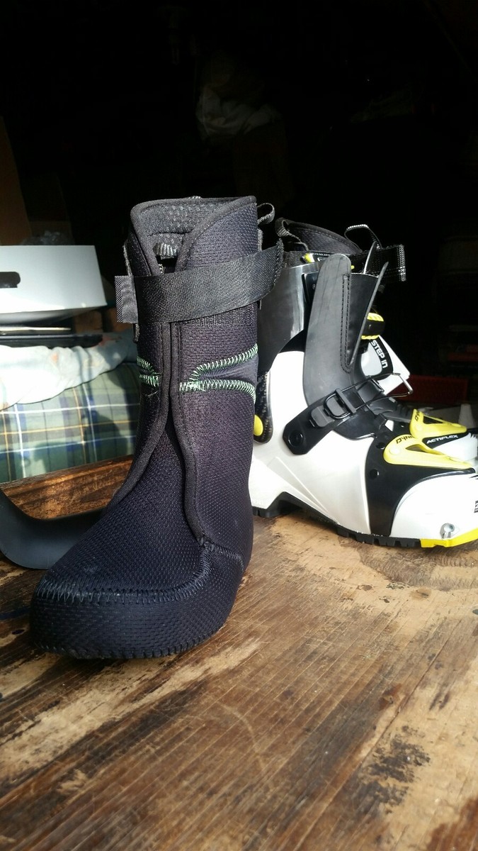 Dynafit TLT5 Performance Boots 23. AT, ski mountaineering Dynafit TLT5 Performance Boots 23. AT, ski mountaineering