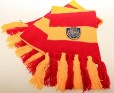 harry potter, gryffindor scarf, gold burgandy, knit