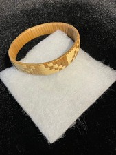 women's Hawaiian handwoven reed bangle bracelet