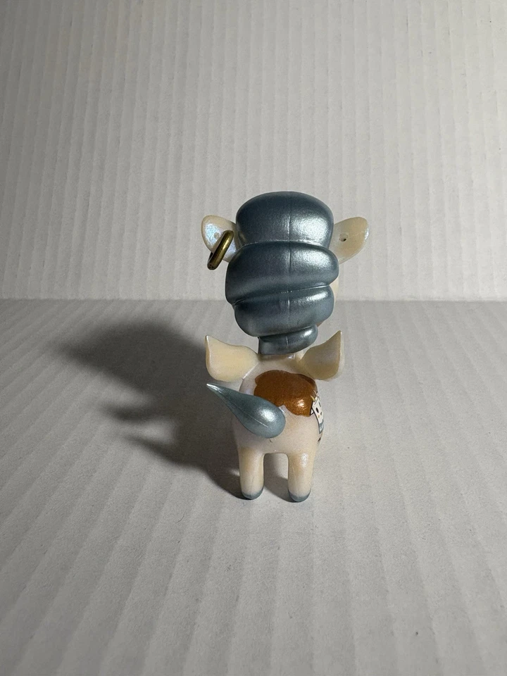 Brinco Tokidoki Unicorno Metallico Series 1 Mooka, faltando - Imagem 4 de 4