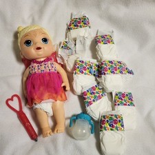 Lote de hadas pintura facial Baby Alive con accesorios y pañales Baby Alive